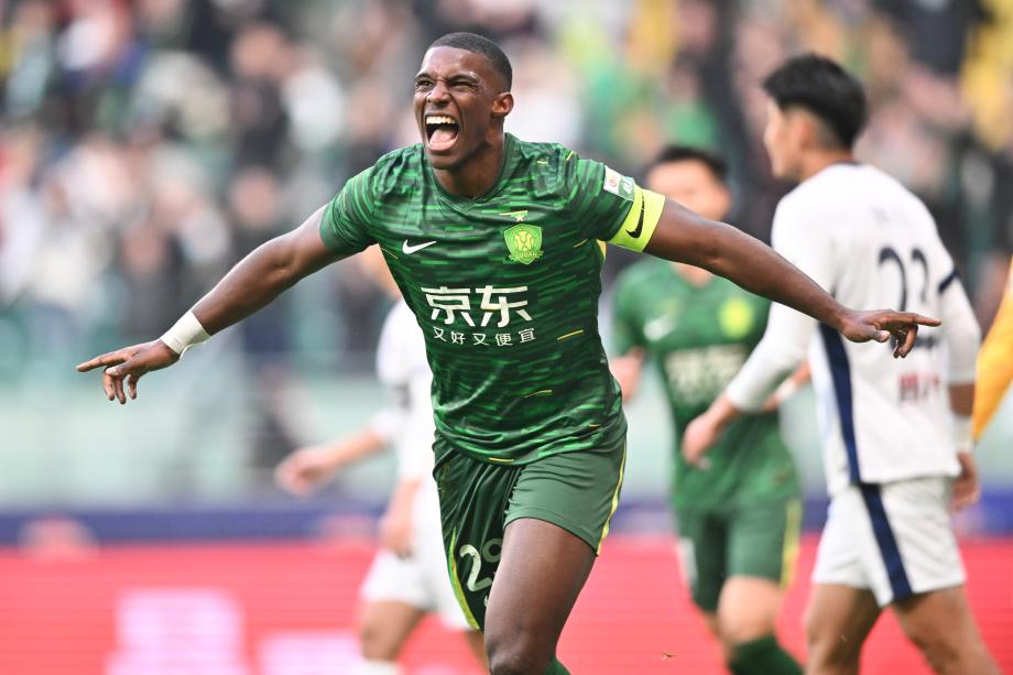 [图]法比奥收成金靴 北京国安送梅州客家左迁